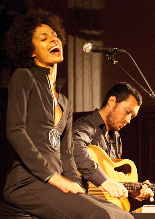 Astrid North bei der LauschLounge in der Hauptkirche St. Katharinen, Hamburg